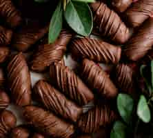 Gratis foto chocolade lekkernijen op de tafel