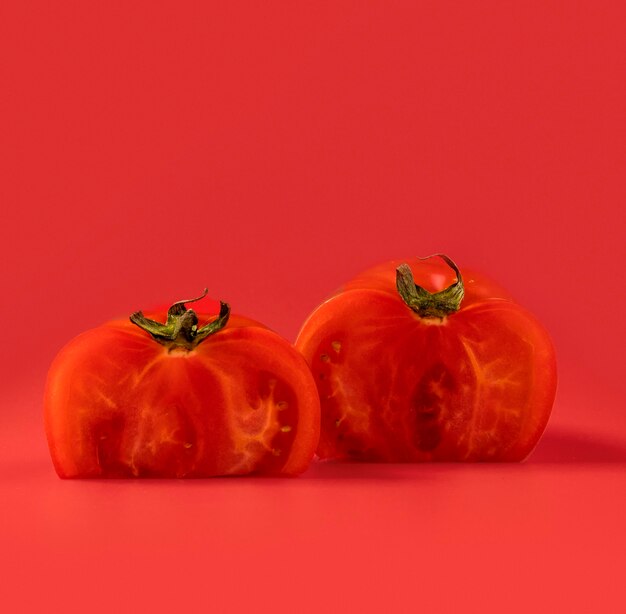 Close-up biologische tomaten met kopie ruimte