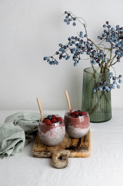 Gratis foto close-up op een heerlijke kom met acai-granen