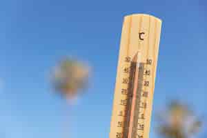 Gratis foto close-up op thermometer met hoge temperatuur