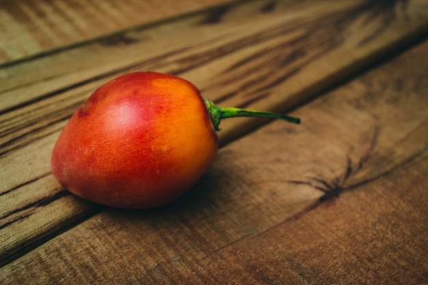 Gratis foto close-up shot van typisch colombiaans fruit genaamd 