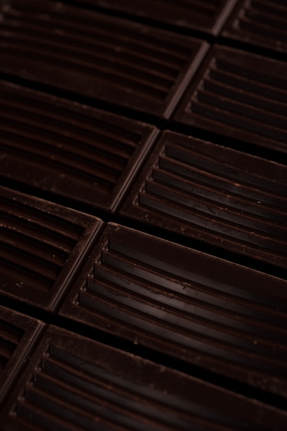 Gratis foto close-up van donkere chocoladereeptegels