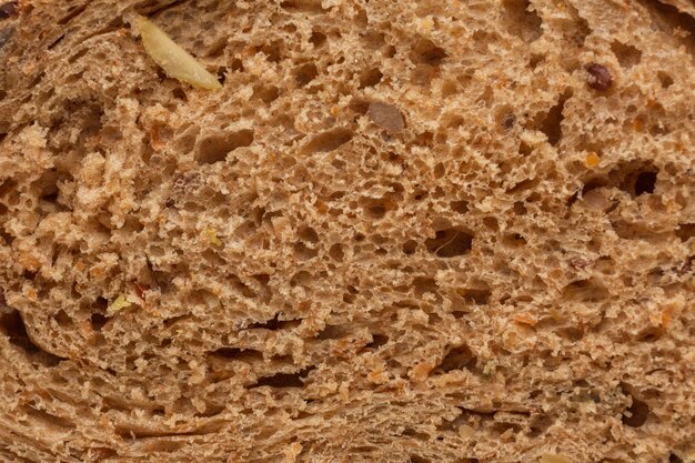 Close-up van gebakken brooddeeg