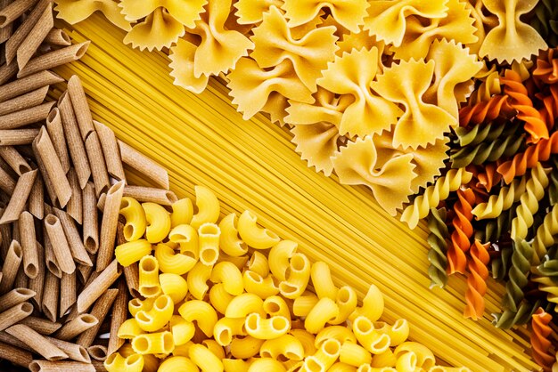 Close-up van gemengde pasta