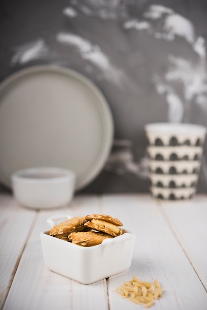 Close-upkoekjes in een kom