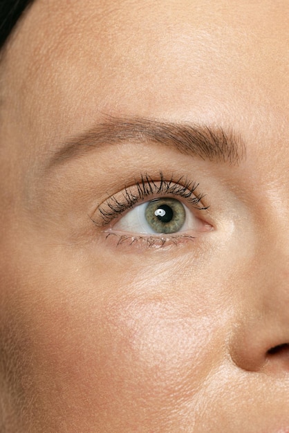 Closeip beeld van het oog van de mooie vrouw Cosmetologie schoonheid plastische chirurgie concept