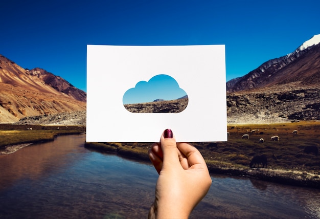 Gratis foto cloud computing-netwerkverbinding geperforeerd papier