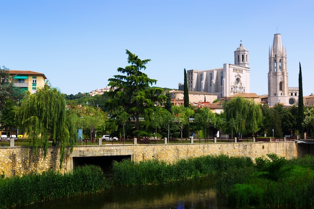 Collegiale kerk van Sant Feliu en de gotische kathedraal in Girona