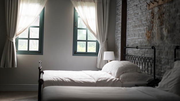 Comfortabele slaapkamer ontspant het Leven Algemene Concept