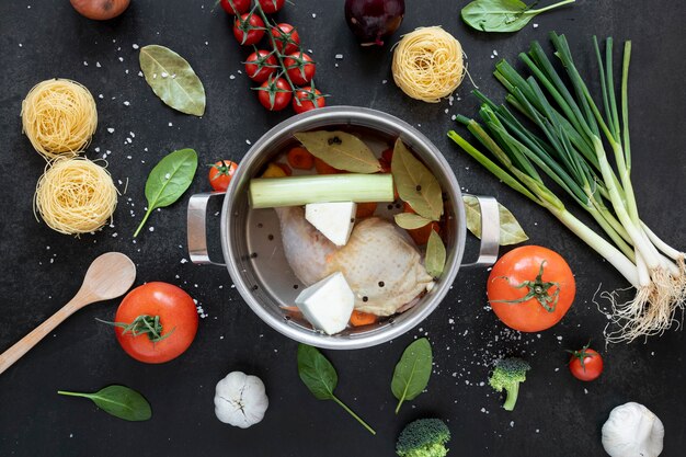 Concept het gezonde soep eten en pot