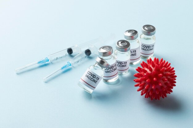 Covid stilleven met vaccin