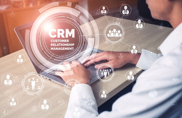 Crm customer relationship management voor business sales marketing systeemconcept