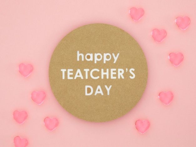 Gratis foto de roze harten van de gelukkige lerarendag