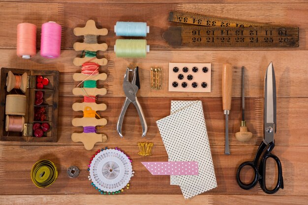 Diverse soorten naaigereedschap