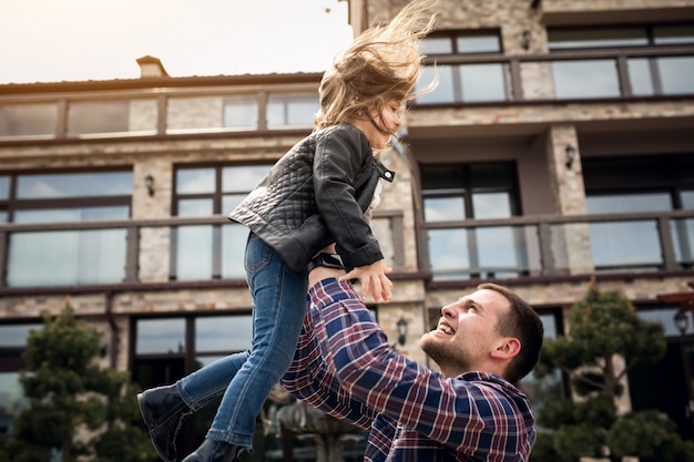 Gratis foto dochter familie lopen indisch kind