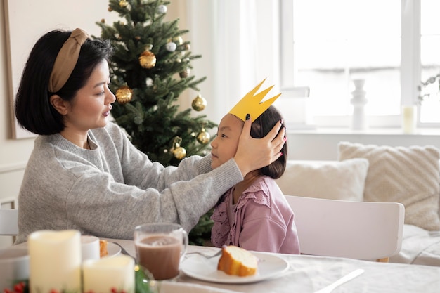 Gratis foto driekoningen van kerstviering