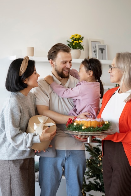 Gratis foto driekoningen van kerstviering