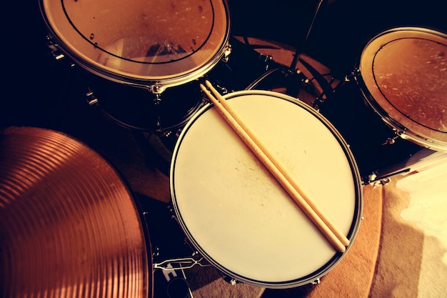 Gratis foto drums conceptueel beeld.