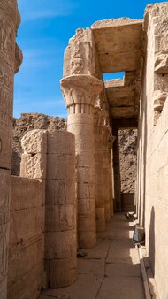 Edfu spelde ook idfu en in de oudheid bekend als behdet is een egyptische stad