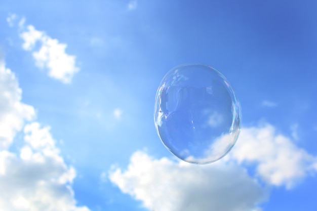 Gratis foto een bubbel in de lucht