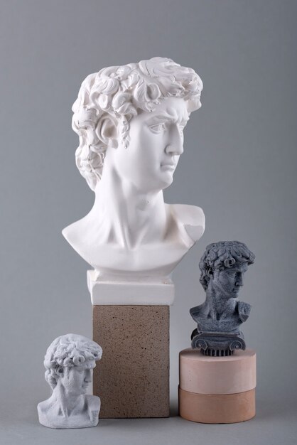 Een prachtige Romeinse beeldhouwkunst.