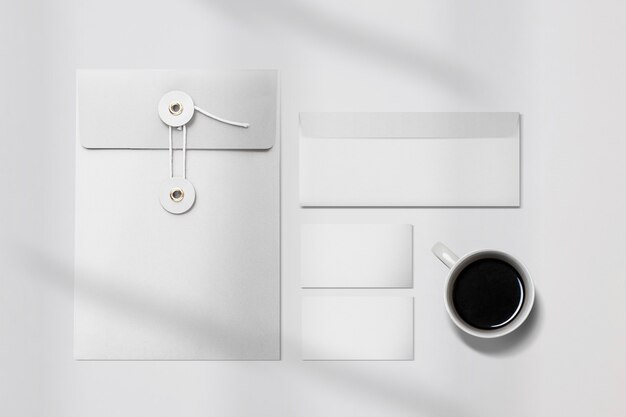 Eenvoudige huisstijl branding briefpapier set