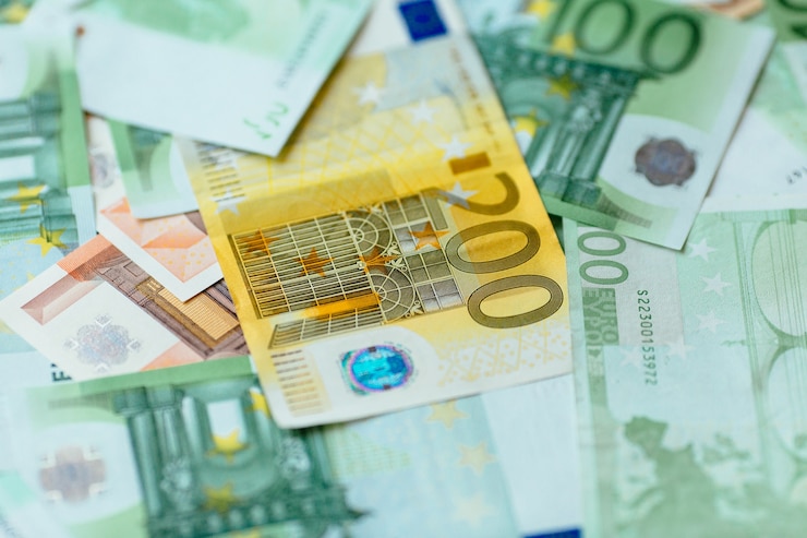 Gratis Foto euro valuta. euro contant geld close-up. euro bancnotes achtergrond.