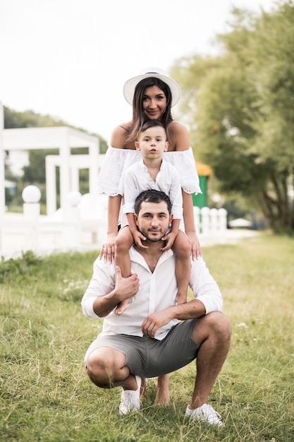 Gratis foto familie in het park