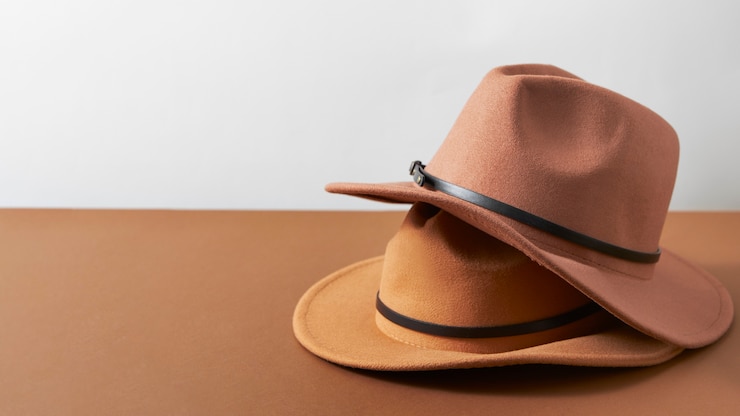 Gratis Foto fedora hoeden arrangement in de studio