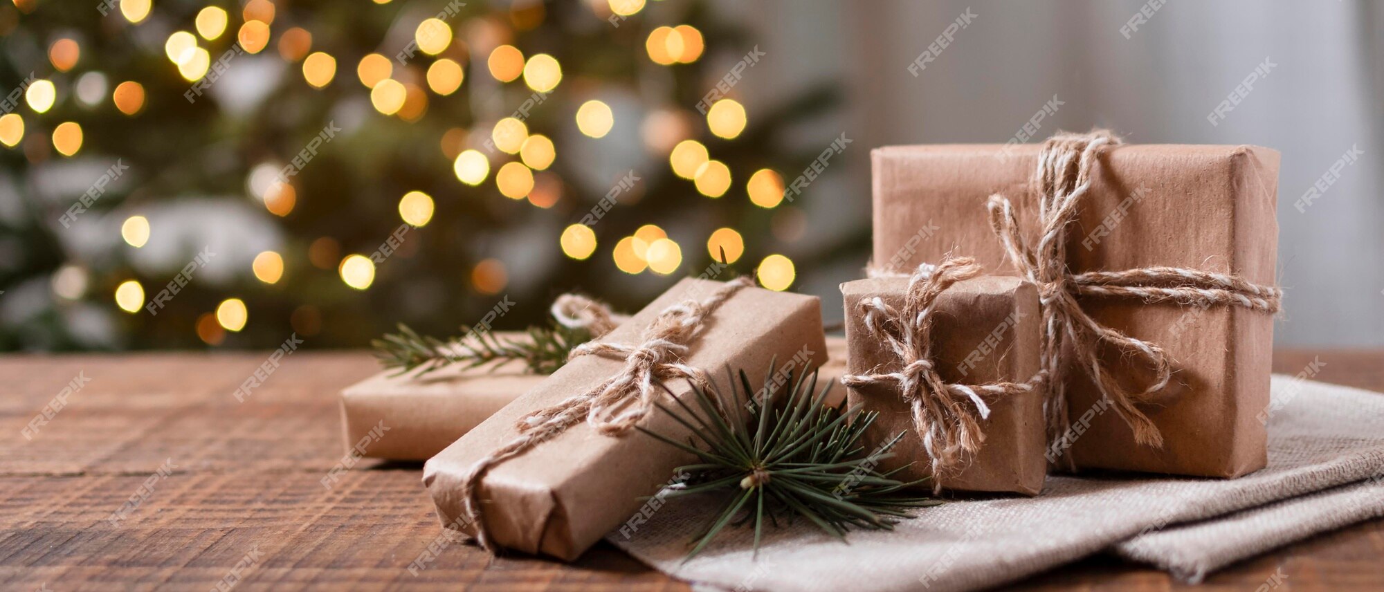 kussen Neerwaarts Geboorteplaats Kerst Cadeaus Afbeeldingen - Gratis downloaden op Freepik