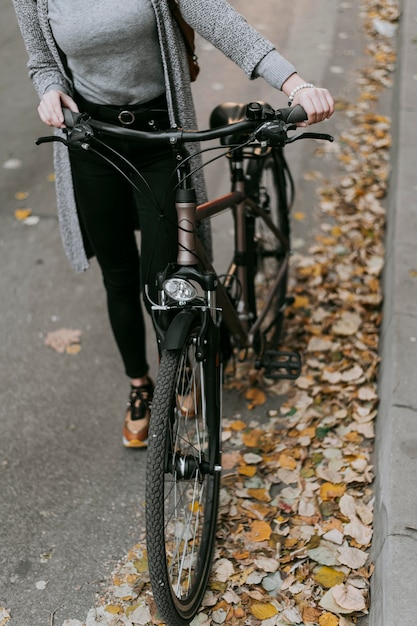 Fiets alternatief vervoer hoge mening