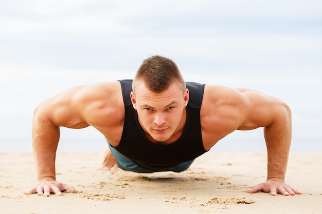 Fitness op het strand