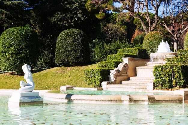 Fontein in Park van Pedralbes Royal Palace