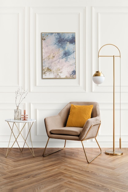 Fotolijst bij een fluwelen fauteuil