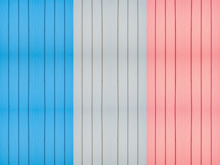 Gratis Foto frankrijk vlag op houten achtergrond.
