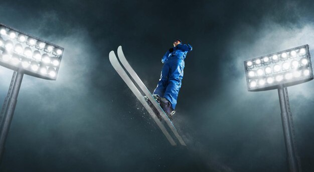 freestyle antennes skiën