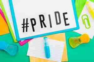 Gratis foto gay pride concept briefpapier