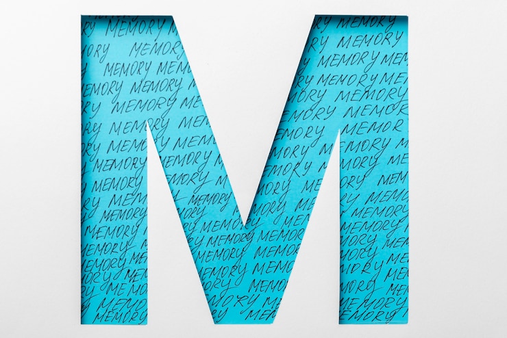 Gratis Foto geheugenconcept met vorm en schrijven