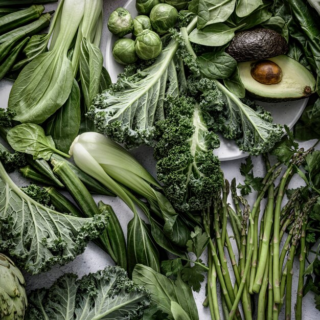 Gemengde groenten plat leggen veganistisch dieetvoedselfotografie