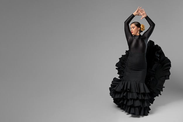 Gepassioneerde en elegante flamencodanseres