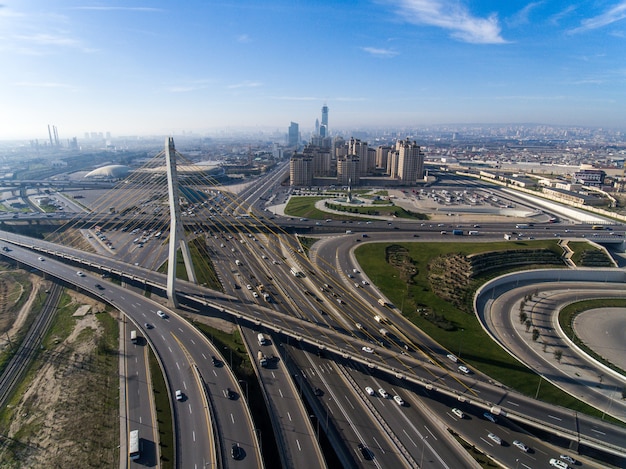 Geweldige moderne infrastructuur voor megapolis