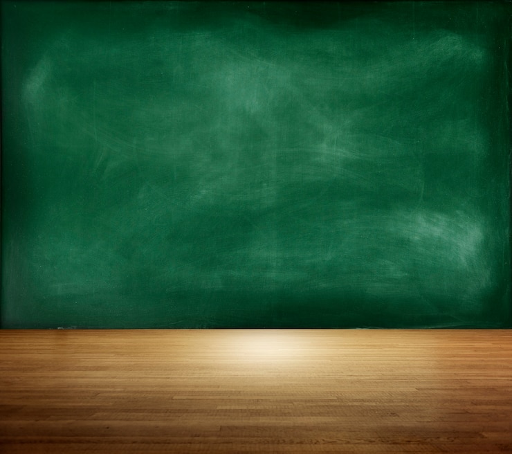 Gratis Foto geweven schoolbord op een lege ruimte