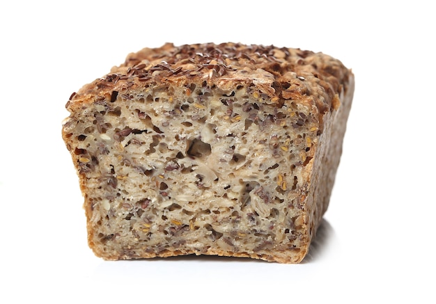 Gratis foto gezond brood op een witte ondergrond