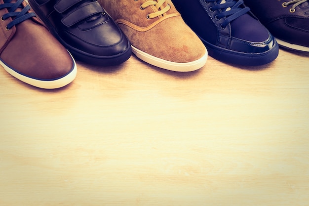 glanzend vintage leren mannelijke schoenen