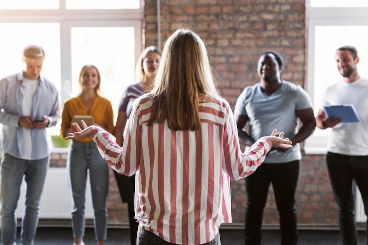 Gratis Foto groep vrienden die samenkomen
