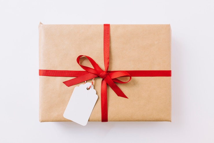 Gratis Foto grote geschenkdoos met lint