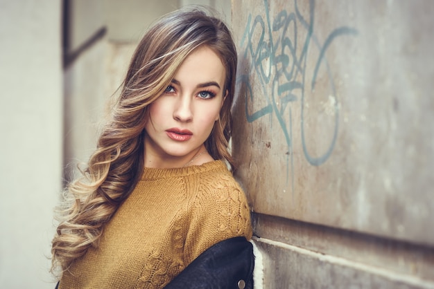 Haar jasje blauwe ogen portret schoonheid