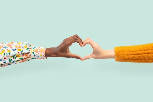 Hart handen gebaar in diversiteit concept