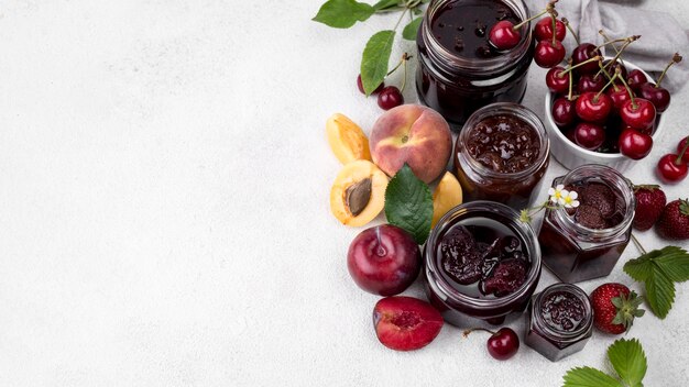 Heerlijk gestoofd fruit in potjes
