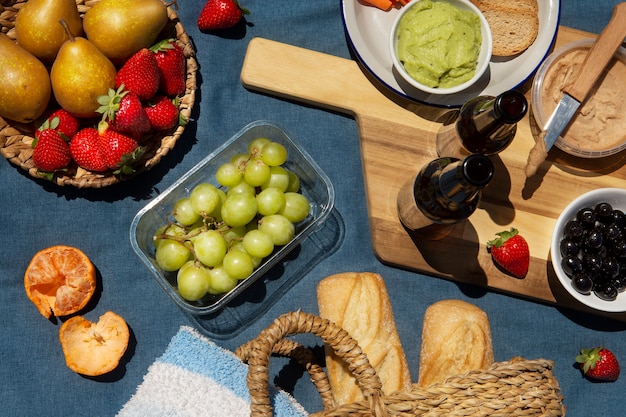 Gratis foto heerlijk picknick stilleven